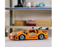 LEGO Technic 42204 Fast and Furious Toyota Supra MK4 - 1308191 - zdjęcie 10